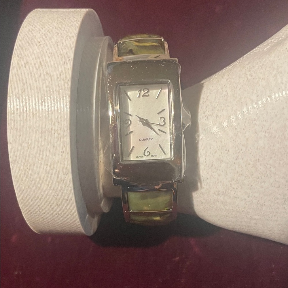 Silver Tone Quartz Watch Rectangular Green Bangle Cuff Womens Jewelry